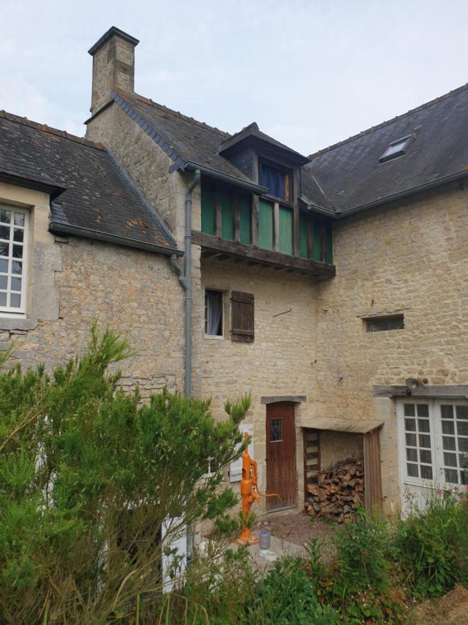 Moulin De La Bretonniere - Omaha Beach Aignerville Экстерьер фото